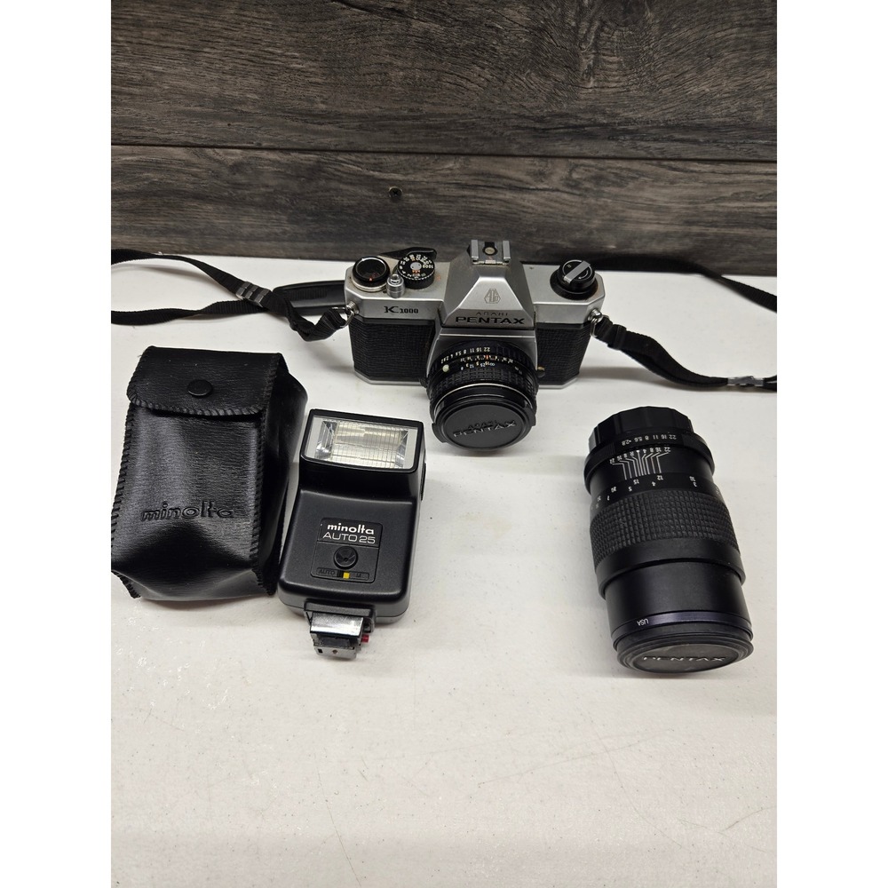 Pentax K1000 35mm SLR Film Camera SMC Pentax-M 50mm f2 Lens Mino Auto 25 Flash